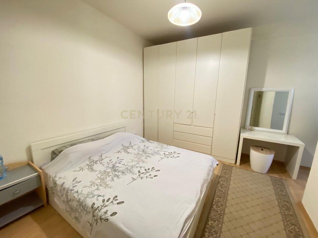 Apartament 2+1 per Qira Rruga Kavajes 860 € /Muaj 80,000 Lekë /Muaj