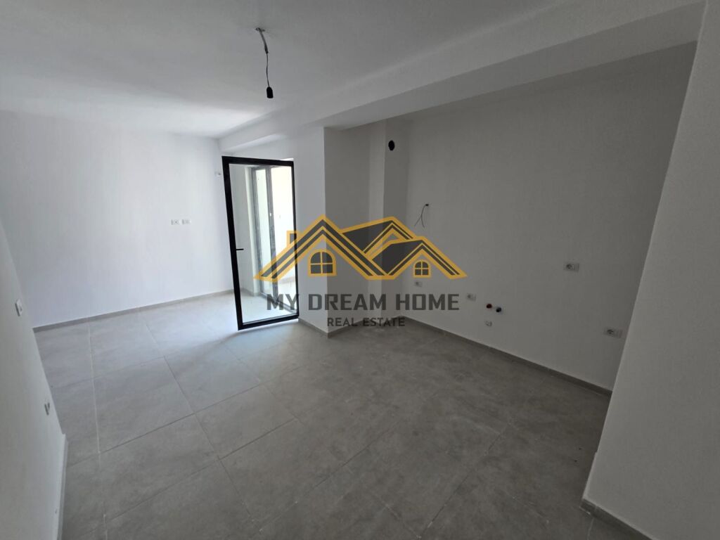 GOLEM,SHESIM GARSONIERE PRAN LIBURNA RESIDENCE!