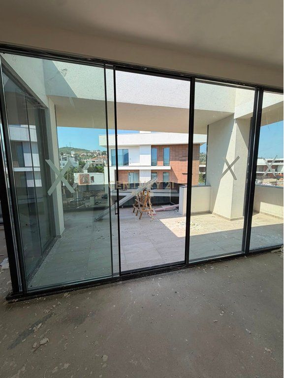SHESIM APARTAMENT 3+1+2 ME DY POSTE PARKIMI TEK TULIPAN RESIDENC!!! 600,000 €
