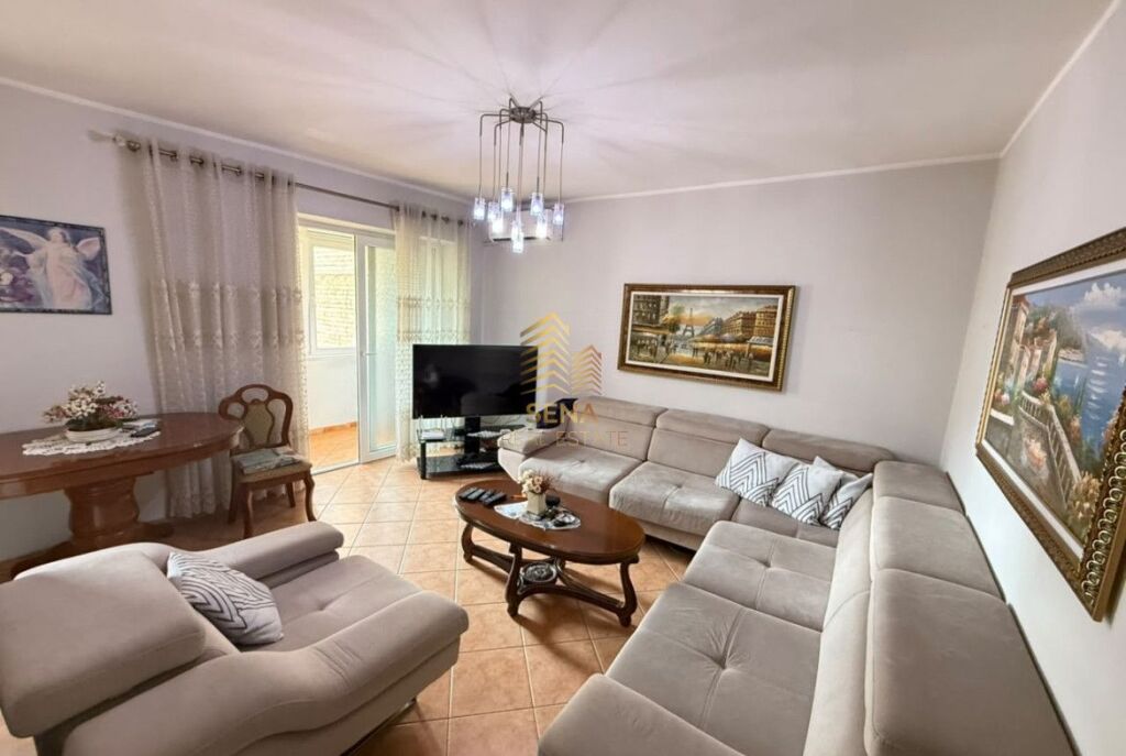 Rent, 3+1 Apartment, Xhamlliku near Oslo, 60,000 Leke/Month