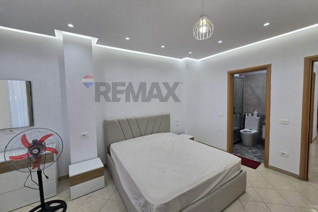 Apartament 2+1+2 me qera ne Astir
