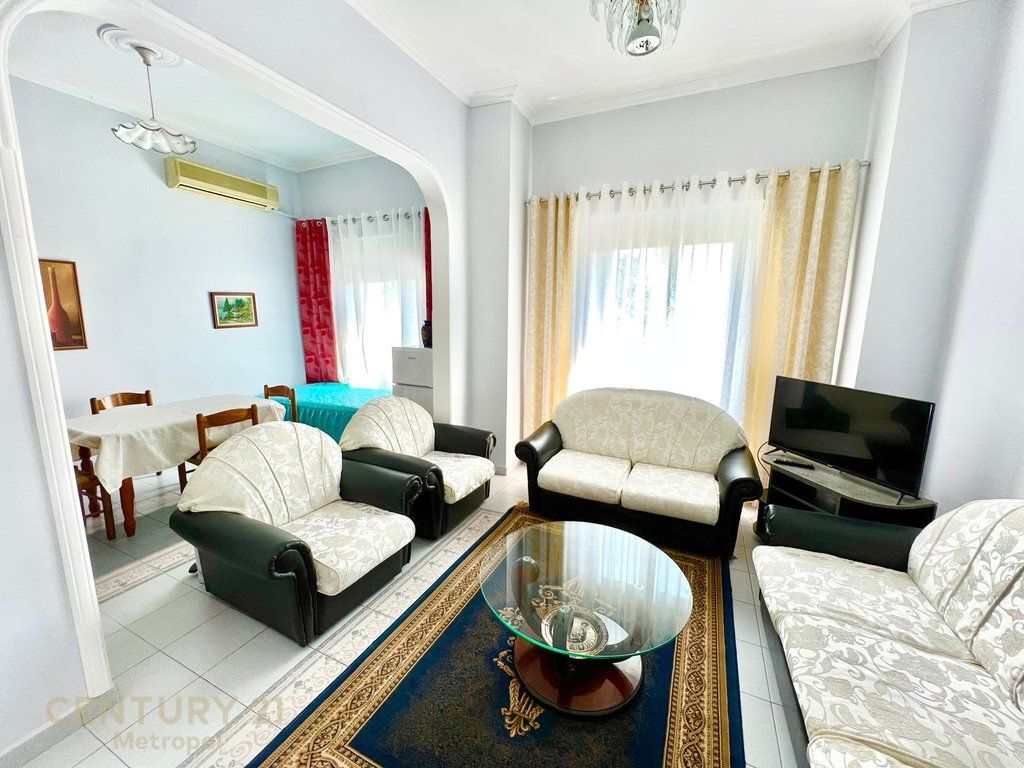 APARTAMENT 2+1 PER QIRA, PERBALLE TAIVANIT !
