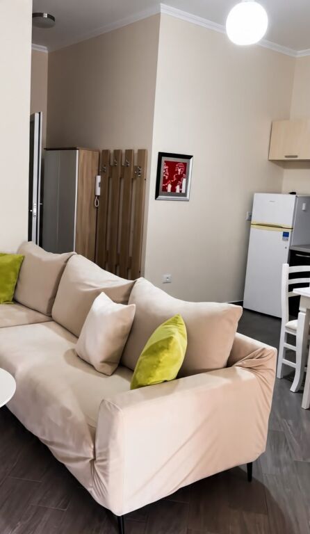 🏡 JEPET ME QIRA APARTAMENT 1+1 – KOPSHTI BOTANIK