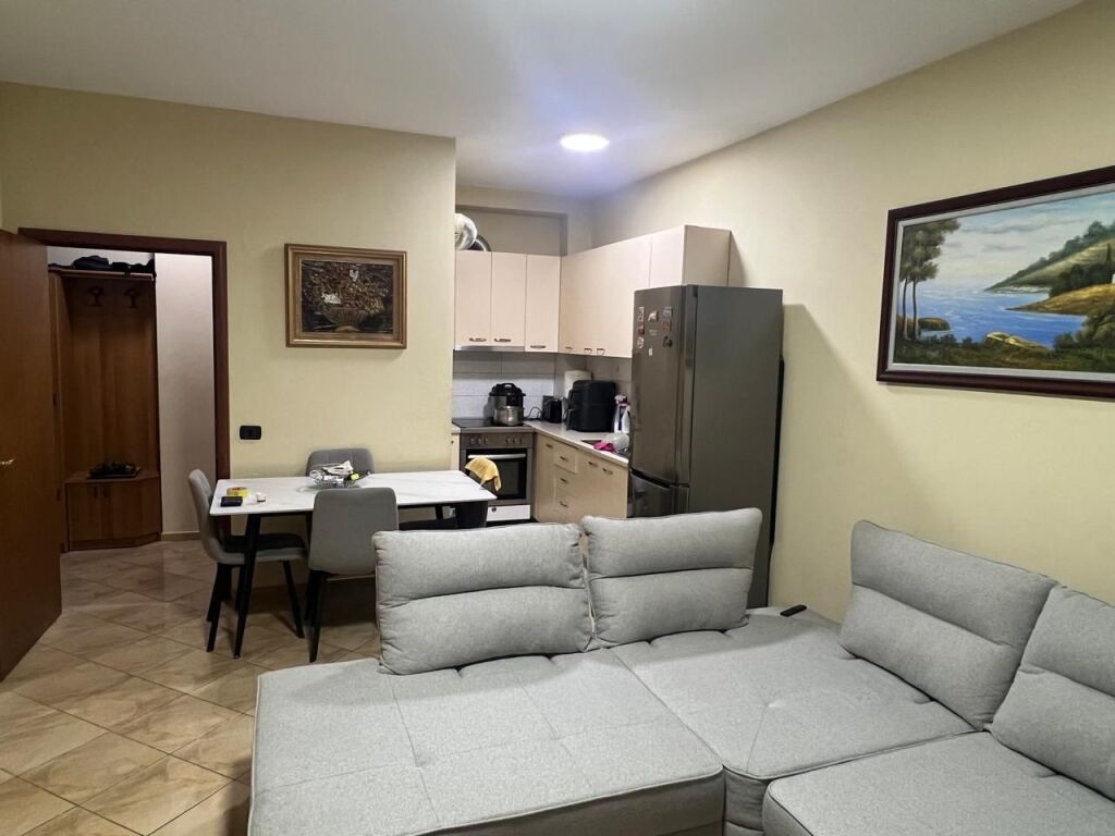 Apartament 2+1 per qira,Yzberish