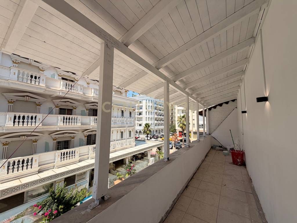 JEPET ME QERA APARTAMENT 2+1 NE PLAZH DURRES !