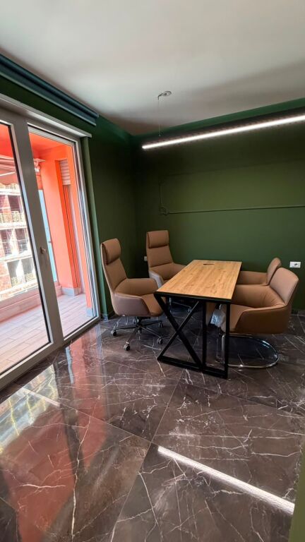 Locale per Uffici in Affitto a Zogu i Zi | Residenza “Foleja e Gjelbër”