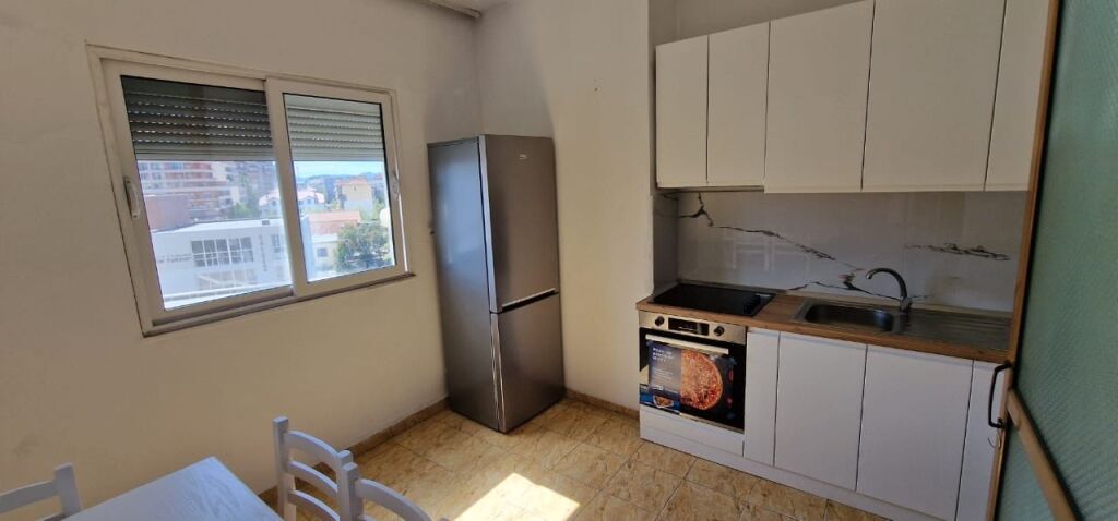 Apartament 2+1 me qera ne Don Bosko prane Qazim Turdiut