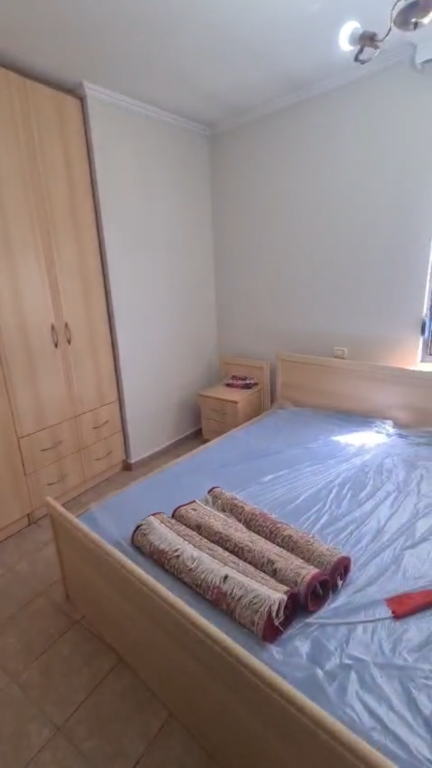 Apartament 1+1 per qera 5 maji Concord Center !