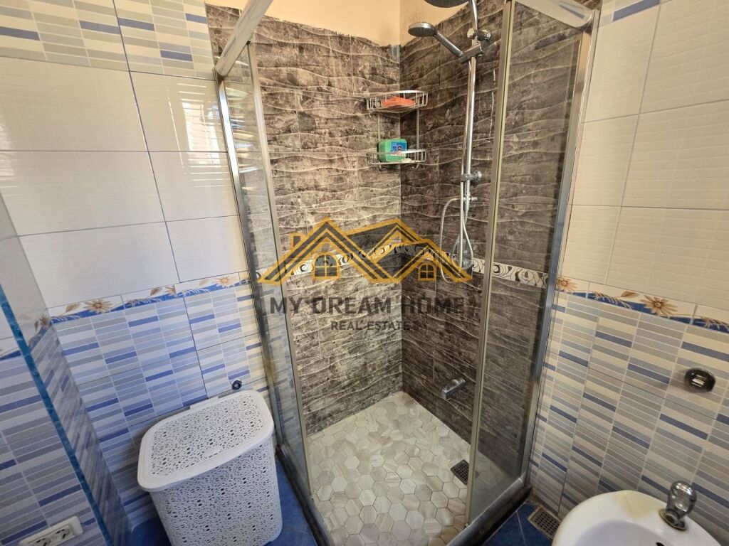 SHITET SHTEPI PRIVATE TEK CEZMA FERRES, DURRES !!!