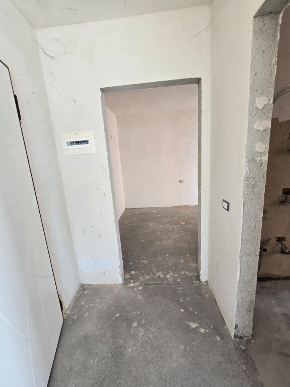 📌 SHITET APARTAMENT 1+1 – RANA E HEDHUN