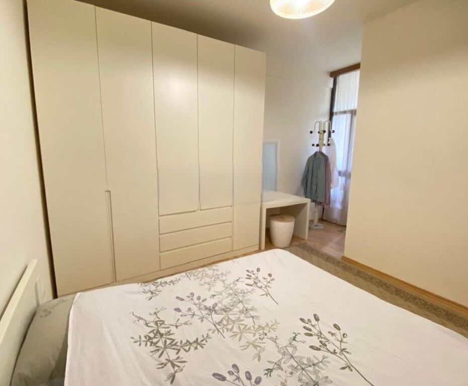 Appartamento 2+1 in Affitto Via Kavajes 860 € /Mese