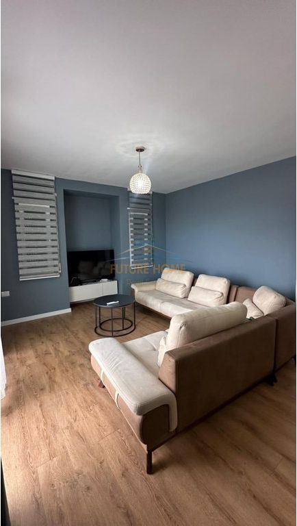 Qera,Apartament 2+1+2+Post Parkimi,Kopshti Botanik,Tiranë