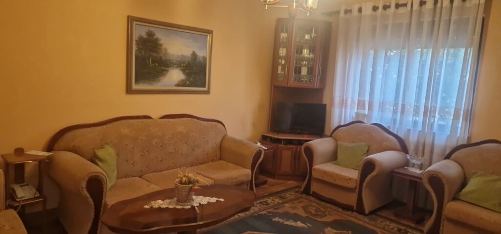 Apartament 1+1 per shitje Tek Varri i Bamit Oxhaku !