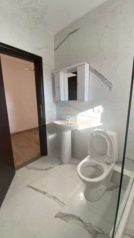Affitto, Appartamento 1+1, Alidemi, Tirane.