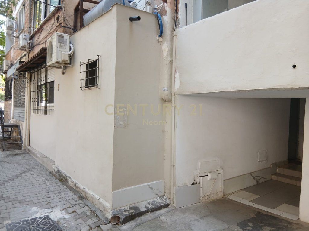 Apartment Ideal For Investment For Sale - Tefta Tashko Street