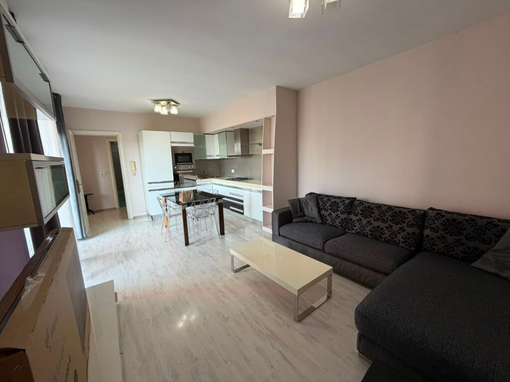 🏡 Apartment 1+1 for Rent – Near the New Maternity 💰 Price: 55,000 lek/month