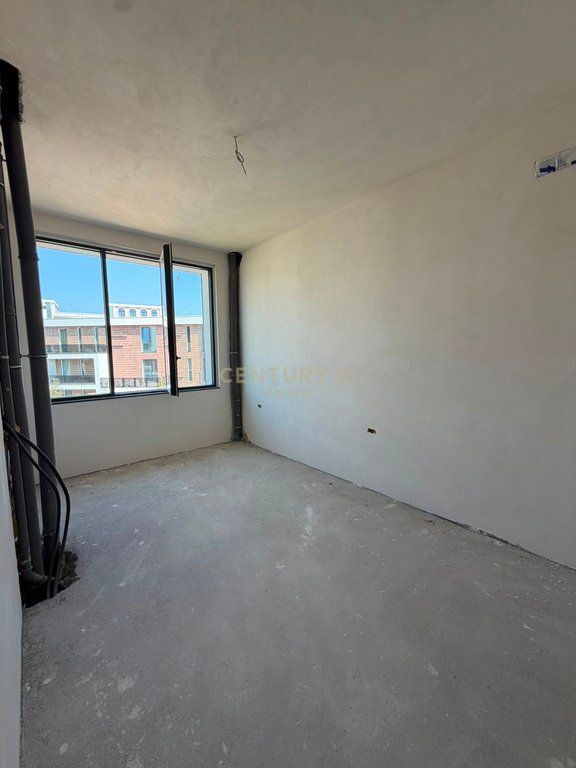 SHESIM APARTAMENT 3+1+2 ME DY POSTE PARKIMI TEK TULIPAN RESIDENC!!! 600,000 €