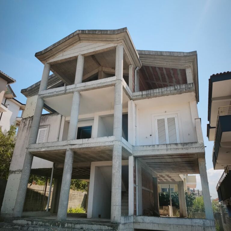 🏡 SHITET SHTËPI PRIVATE – SAUK | RRUGA HAMIDE DALIPI