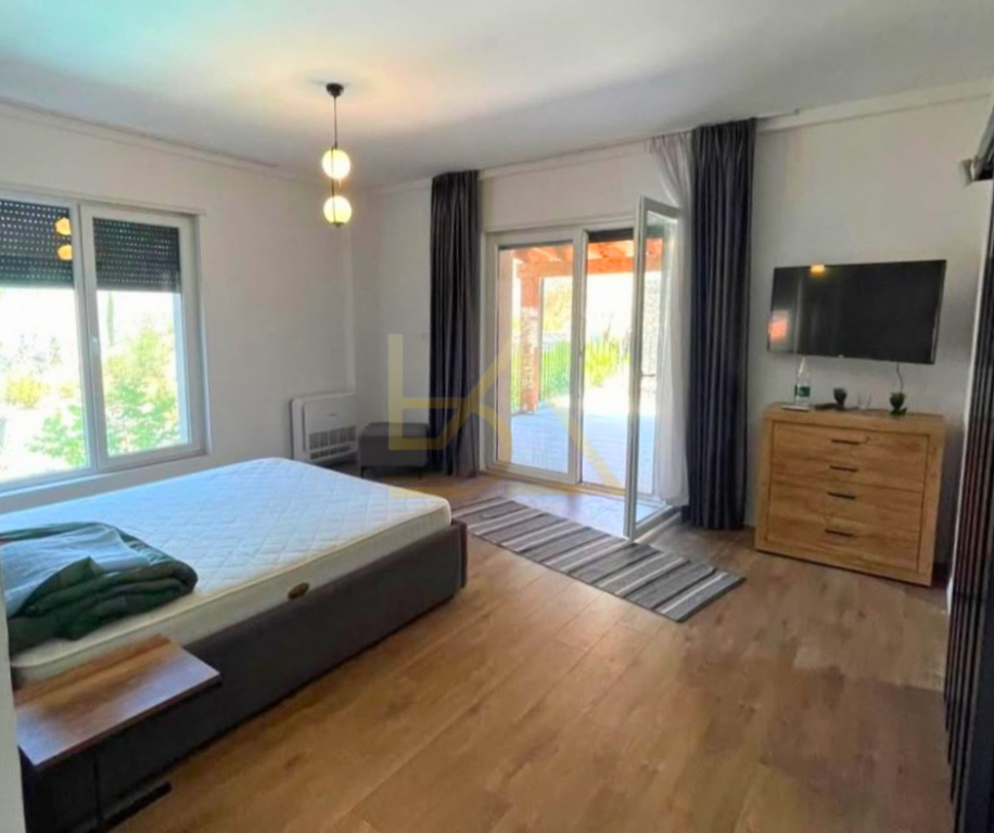 2+1 Apartment with 2 Bathrooms and Parking for Sale – Secret Garden Residence, near TEG, Tirana