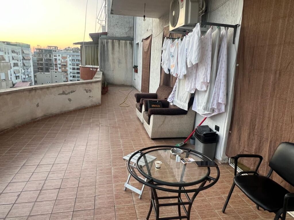 Apartament 2+1 per qira,Yzberish