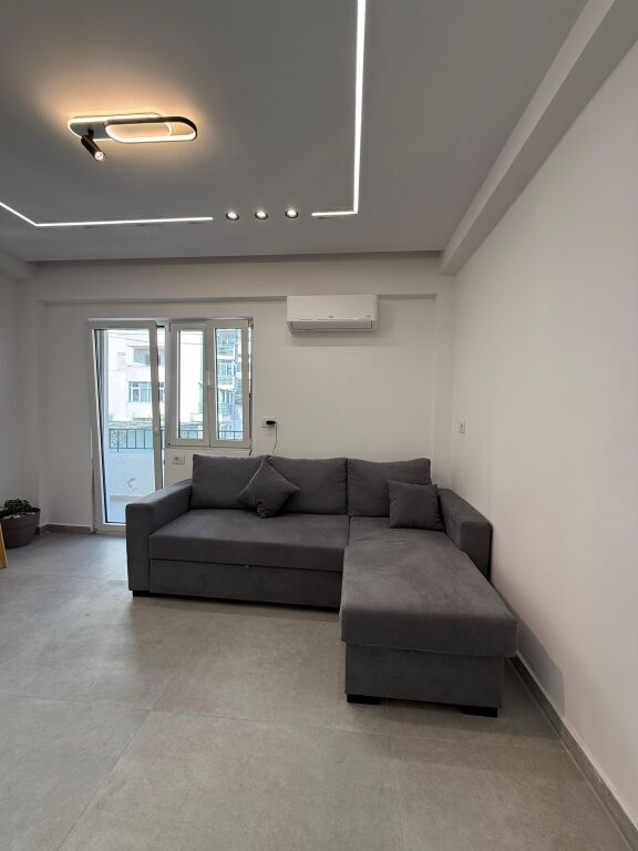 FOR RENT CENTER AREA 2+1 apartment