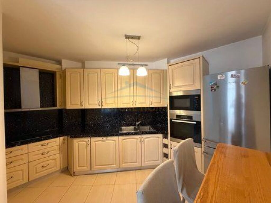 For sale, Apartment 2+1+2, 21 December, Tirana