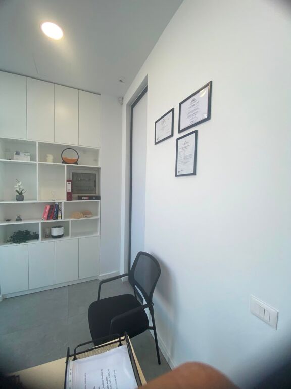 Qera | Ambjent Biznesi | | 1500 €/muaj