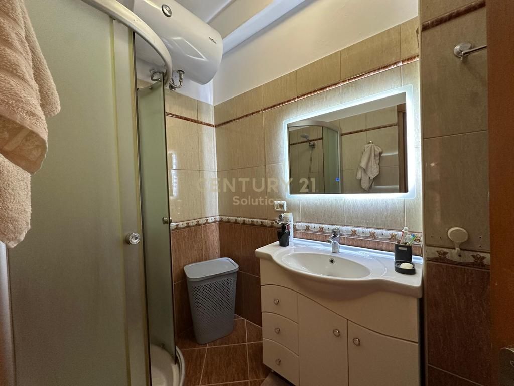 FOR RENT 1+1 NEAR SQUARE 21 !!!