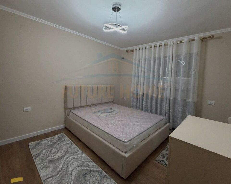 Affitto, Appartamento 2+1, Oxhaku, Tirana 550 €
