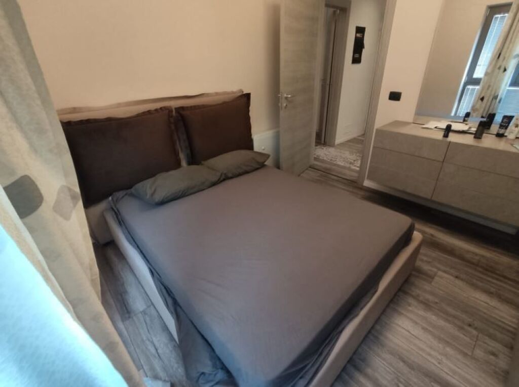 Apartamente 2+1 me qera Bulevardi Zhan Dark prane Ministrise se Puneve Jashtme ne Tirane (ID 4221486 ) f