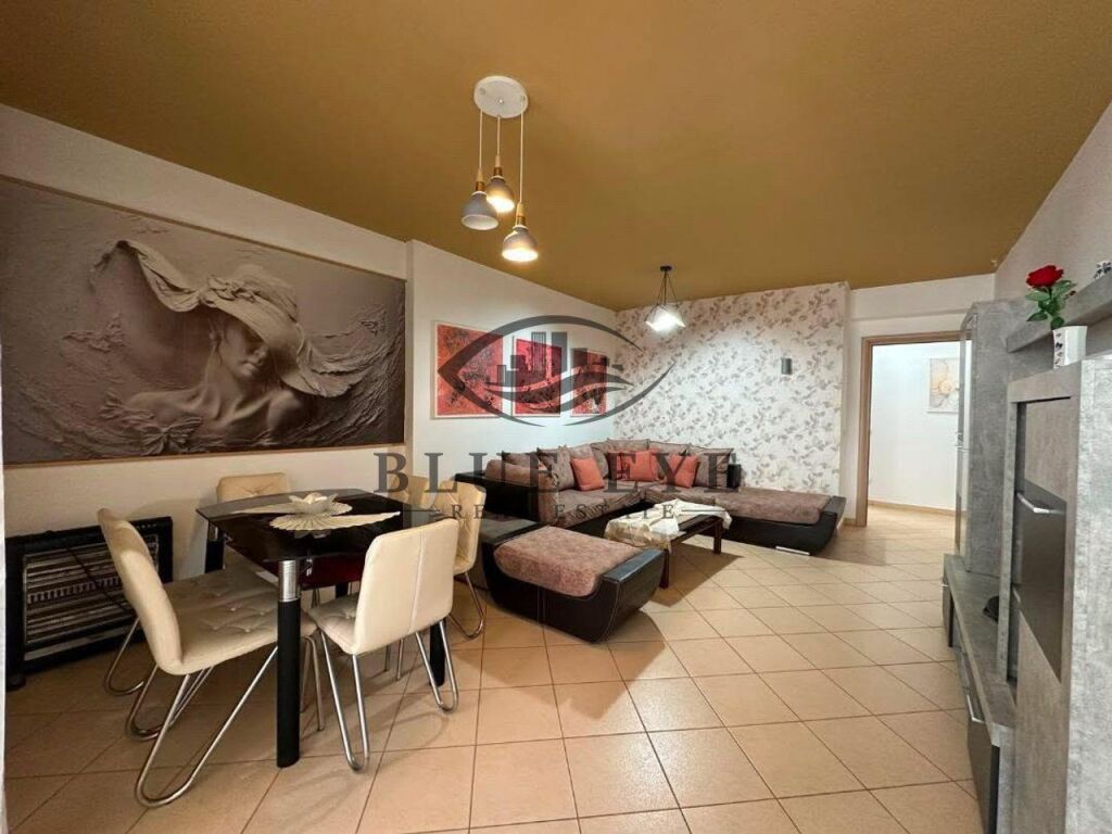 Ofrohet me Qira Apartament 1+1 pranë Hotel Dyrrah – Plazh!