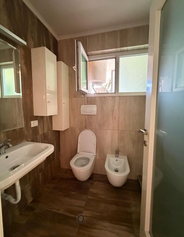🏡 AFFITTASI APPARTAMENTO 2+1 – VICINO ALLO STADIO ARENA, TIRANA
