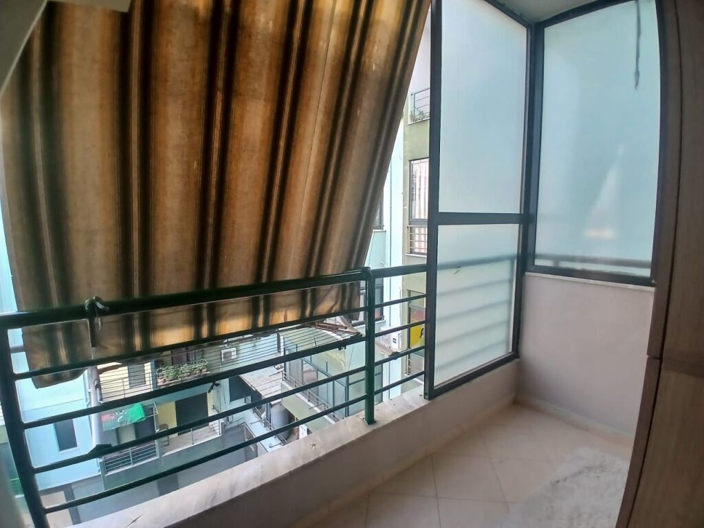 Affittasi Appartamento 1+1+1 Balcone
