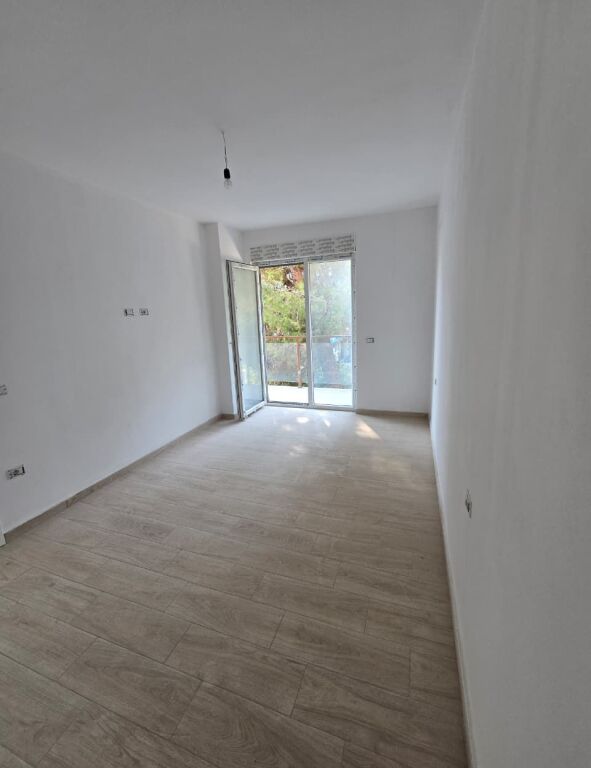 📌 APARTMENT 1+1 FOR SALE – RANA E HEDHUN