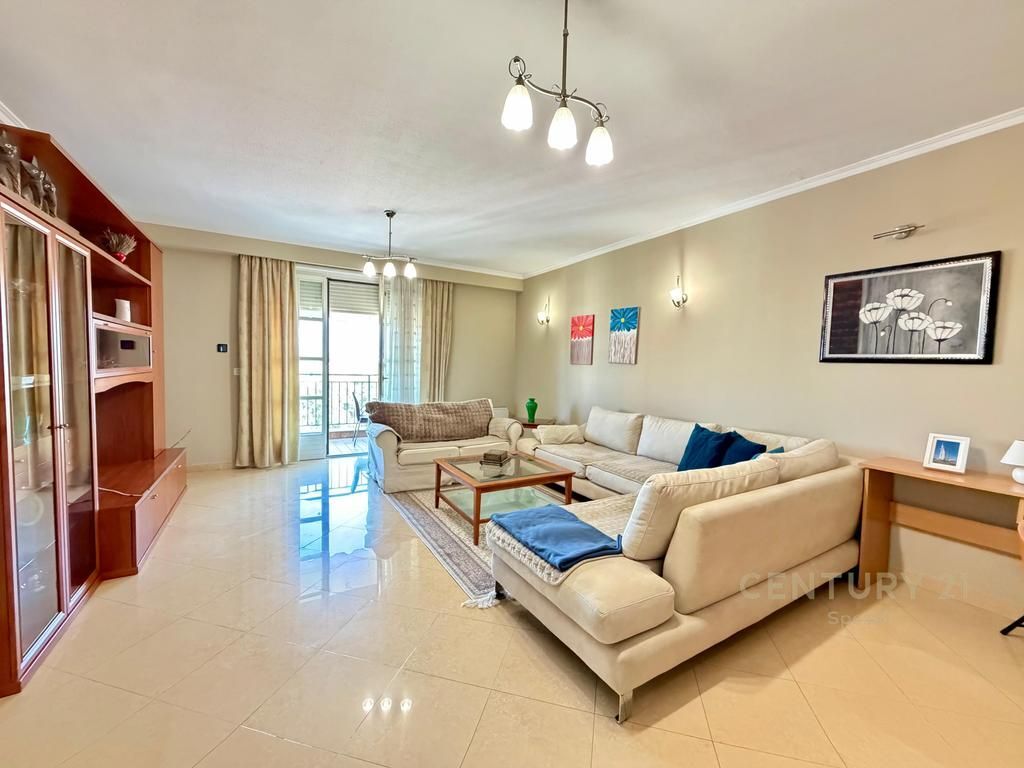 For rent 2+1 apartment on Brigada VIII street, Bllok!