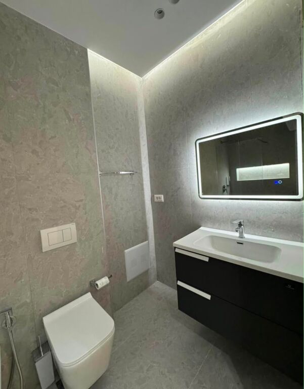 Apartament 2+1 plus post parkimi me qira tek Kika 3!