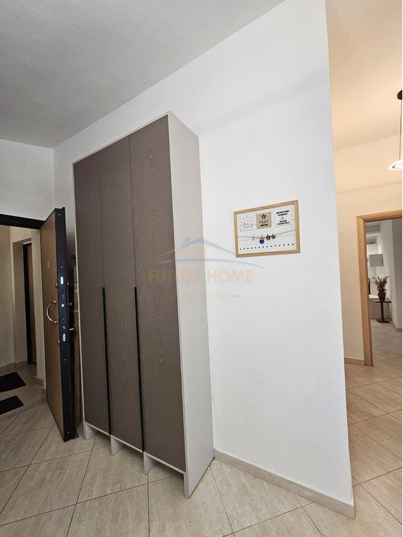 Affitto, Appartamento 2+1+2+2 posti auto, Fresk