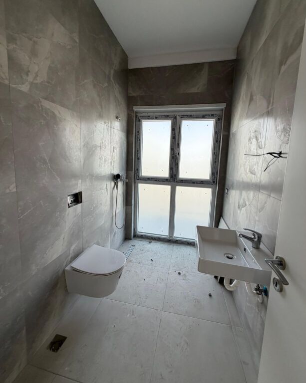 🏡 APARTMENT 3+1 + 2 TOILETS FOR SALE – TIRANA PORTA E RE, SAUK