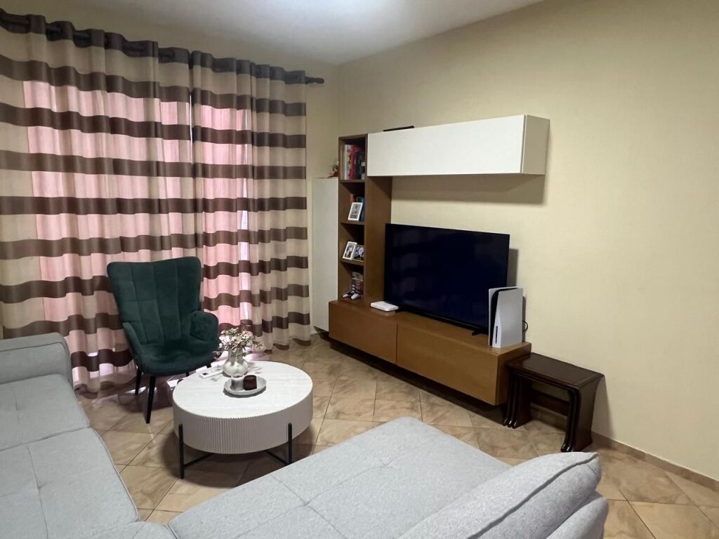 Apartament 2+1 per qira,Yzberish
