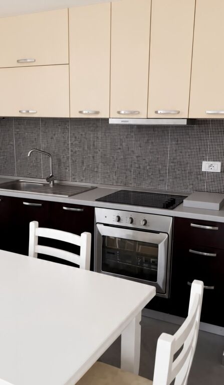 🏡 JEPET ME QIRA APARTAMENT 1+1 – KOPSHTI BOTANIK