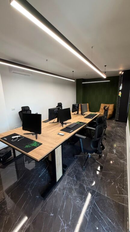 Locale per Uffici in Affitto a Zogu i Zi | Residenza “Foleja e Gjelbër”
