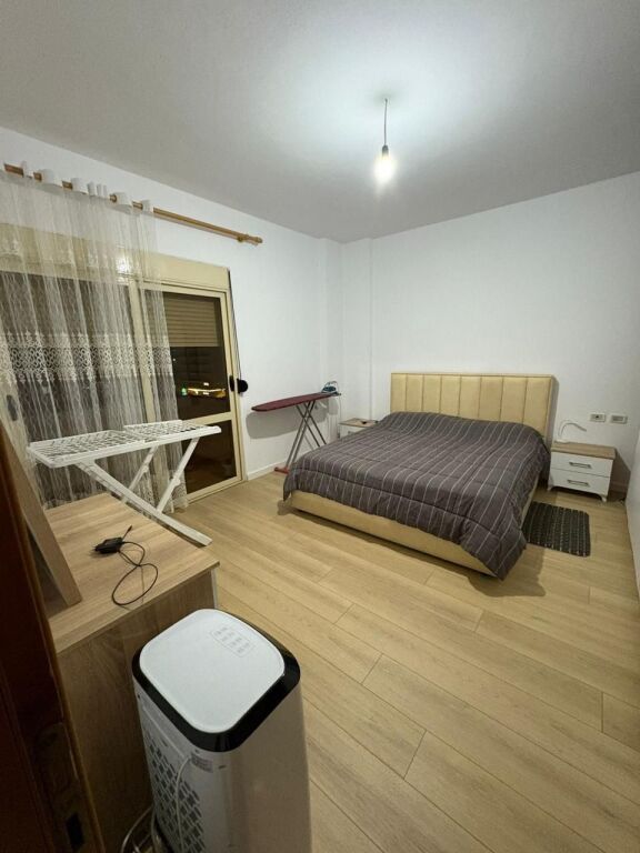 Shitet Apartament 1+1 – Zona Albano Romina, Vlorë
