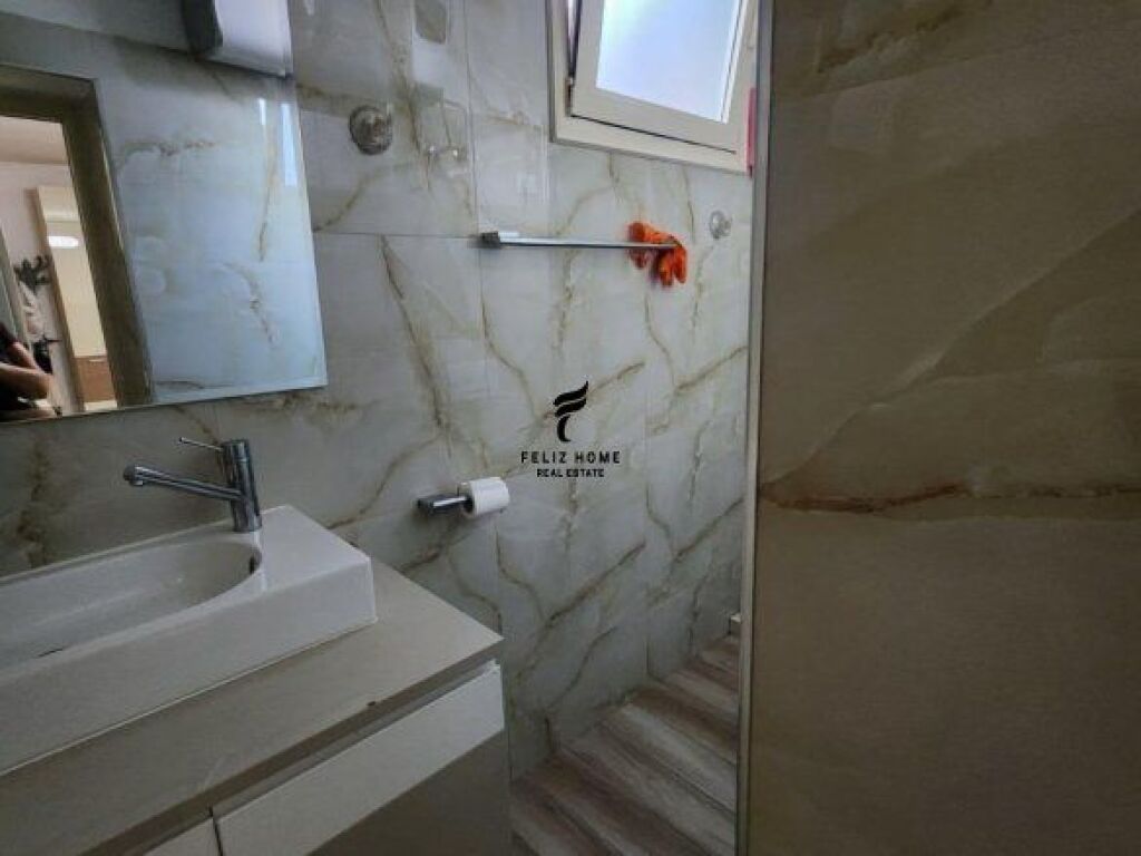 APARTAMENT MEERA 1+1 RRUG E ELBASANIT 70.000 LEKE FH-87711