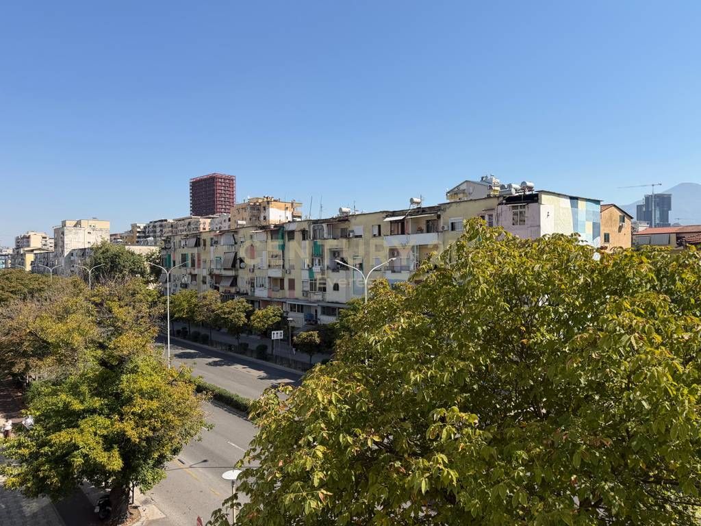 MUHAMET GJOLLESHA, SHESIM APARTAMENT 2+1 158,000 €