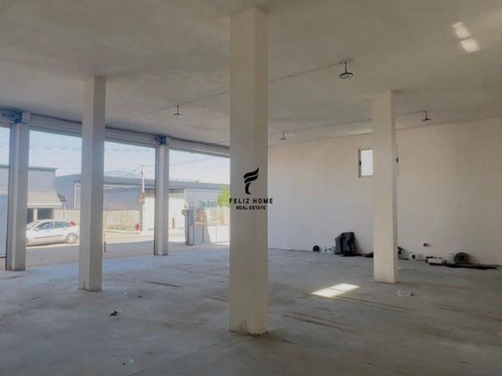 KAPANON ME QERA 200 M2 KAMEZ 120.000 LEKE FH-87705