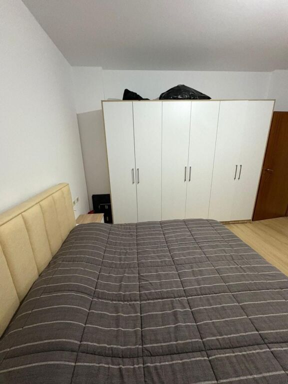 Shitet Apartament 1+1 – Zona Albano Romina, Vlorë