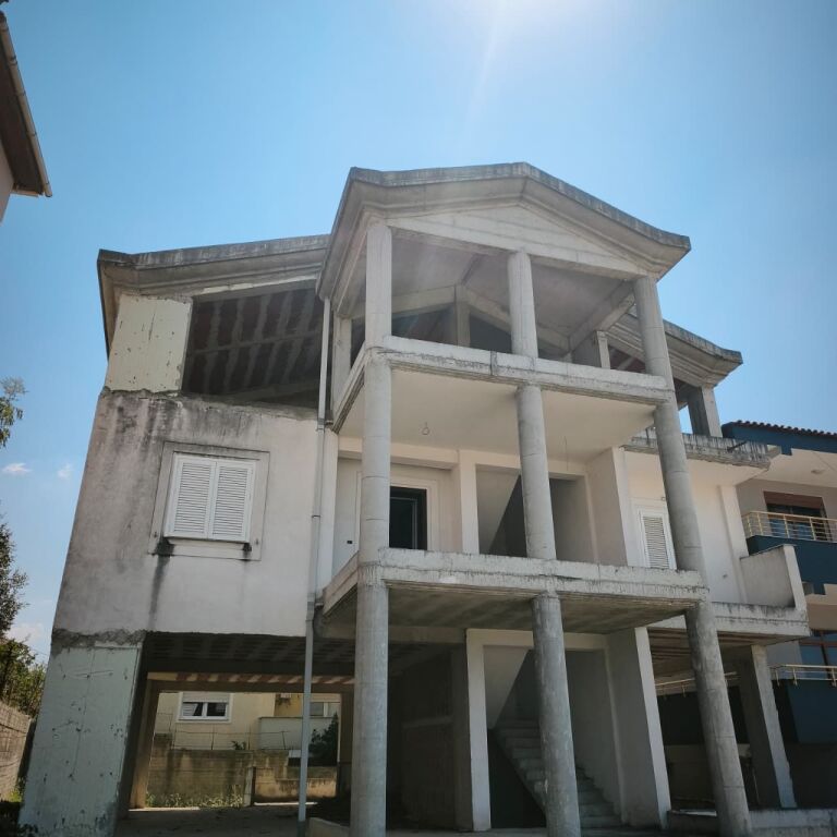 🏡 SHITET SHTËPI PRIVATE – SAUK | RRUGA HAMIDE DALIPI