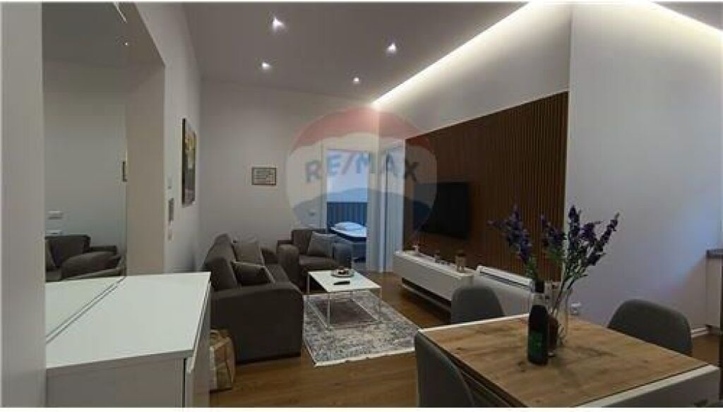 Jepet me qira apartament 2+1 i rinovuar