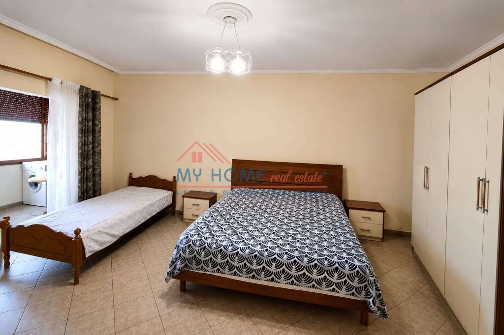 Apartament 1+1 me qera tek Toptani ne Tirane