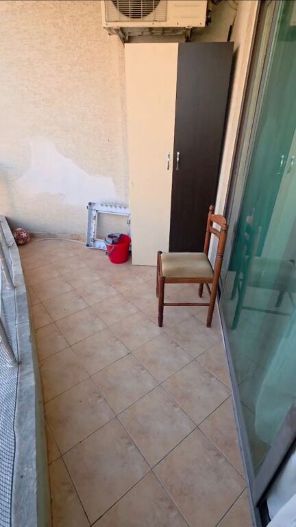 Shitet Apartament 1+1 te Shkembi Kavajes
